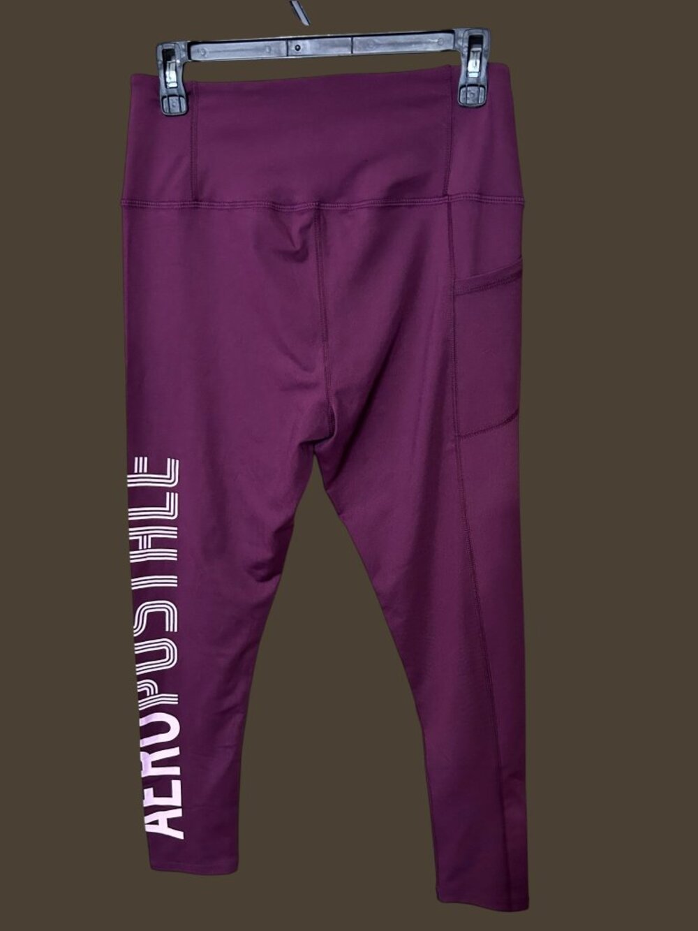 Aeropostale Sport High Rise Leggings L NWT Burgundy Side Pocket Compression